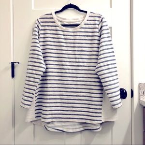 𝐁𝐥𝐮𝐞 𝐚𝐧𝐝 𝐂𝐫𝐞𝐚𝐦 𝐋𝐨𝐧𝐠 𝐒𝐥𝐞𝐞𝐯𝐞 𝐒𝐭𝐫𝐢𝐩𝐞𝐝 𝐒𝐰𝐞𝐚𝐭𝐞𝐫